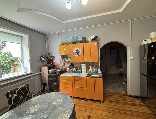 3-к квартира, 70 кв.м., Россия, Алтай Республика, Горно-Алтайск г., В.К. Плакаса ул., 3