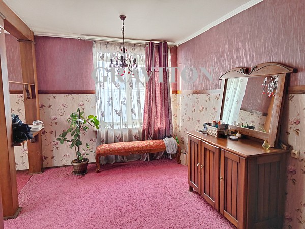 Коттедж, 380 кв.м.
